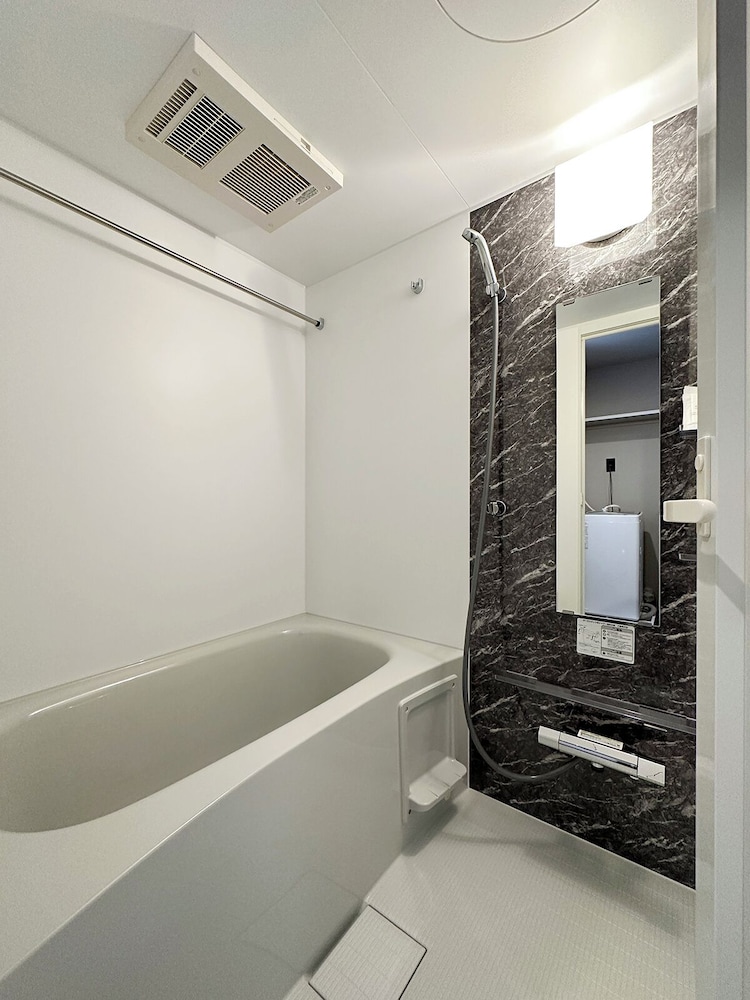 クラシック スタジオ バスルーム0 | LIFEMENT GLANZ Sakaimachi