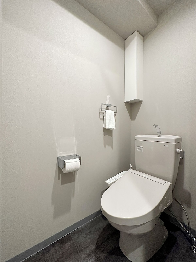 クラシック スタジオ バスルーム1 | LIFEMENT GLANZ Sakaimachi