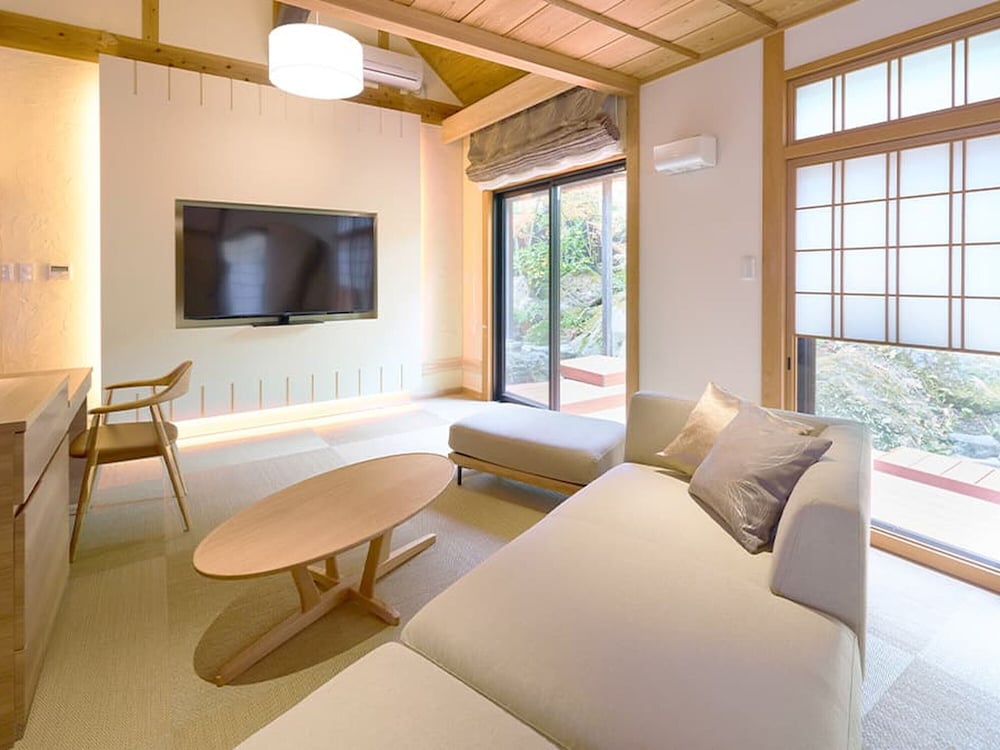 ラグジュアリー ツインルーム 客室2 | 湯布院 樂涌