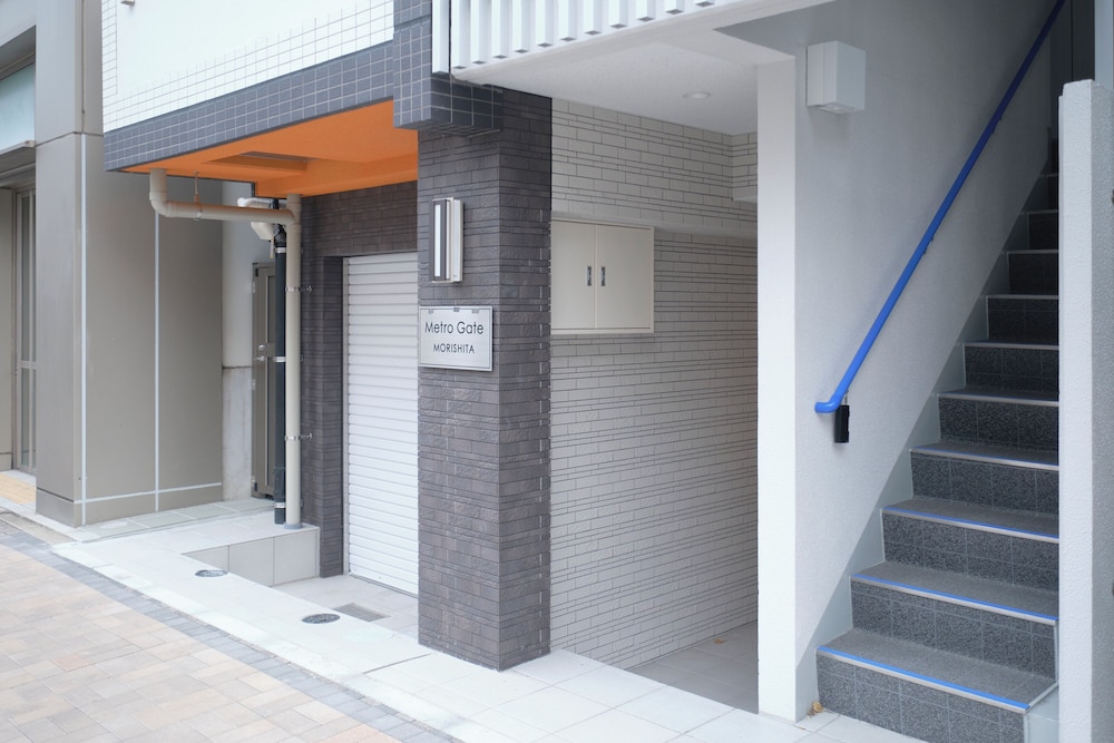 施設の正面1 | Metro Gate Morishita | Metro Gate Morishita