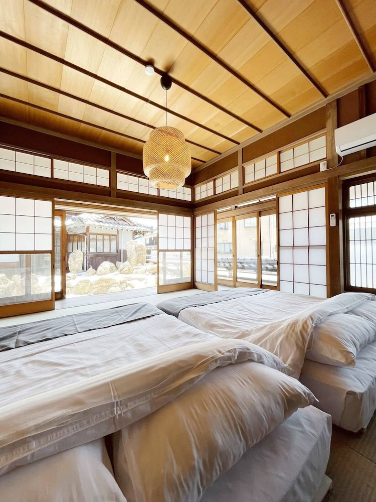 ヴィラ 3 ベッドルーム オーシャンビュー 客室1 | Hayase House