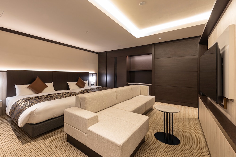 スイートルーム(禁煙) 客室1 | HOTEL R9 Premium 市川駅前