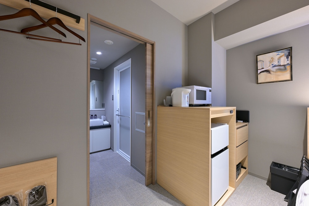 コンフォート ダブルルーム 禁煙 客室2 | HOTEL R9 Premium 市川駅前