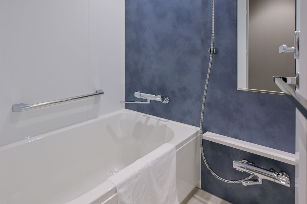 コンフォート ダブルルーム 禁煙 バスルーム0 | HOTEL R9 Premium 市川駅前