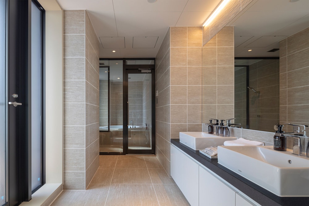 スイートルーム(禁煙) 客室2 | HOTEL R9 Premium 市川駅前