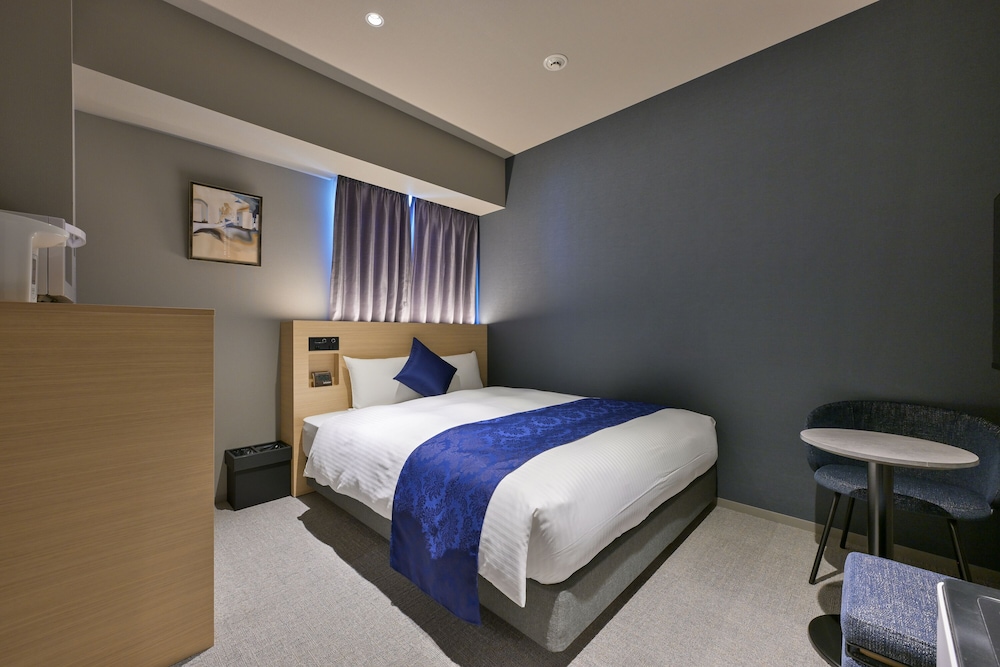 コンフォート ダブルルーム 禁煙 | HOTEL R9 Premium 市川駅前