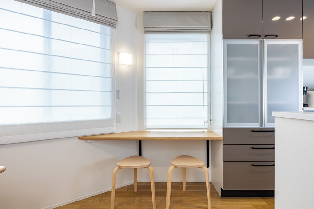 ファミリー ハウス 客室31 | Modern Japan 東京浅草 east