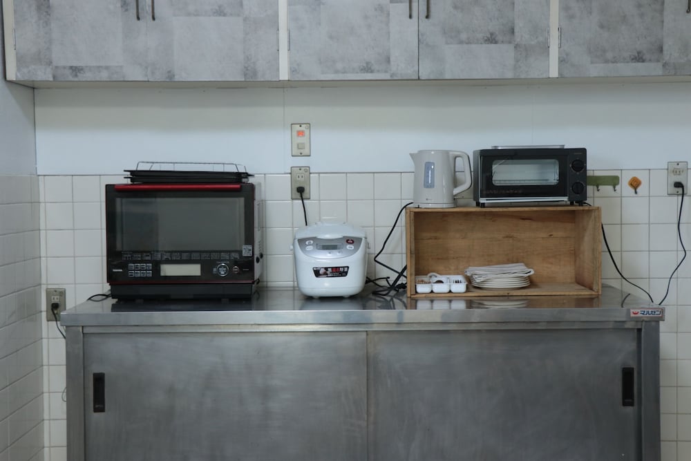 ツインルーム 禁煙 共用バスルーム 共用キッチン設備1 | Cabin