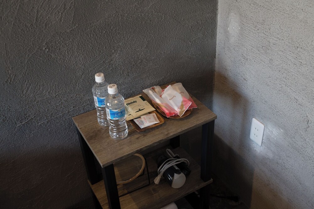 ツインルーム 禁煙 共用バスルーム 客室3 | Cabin