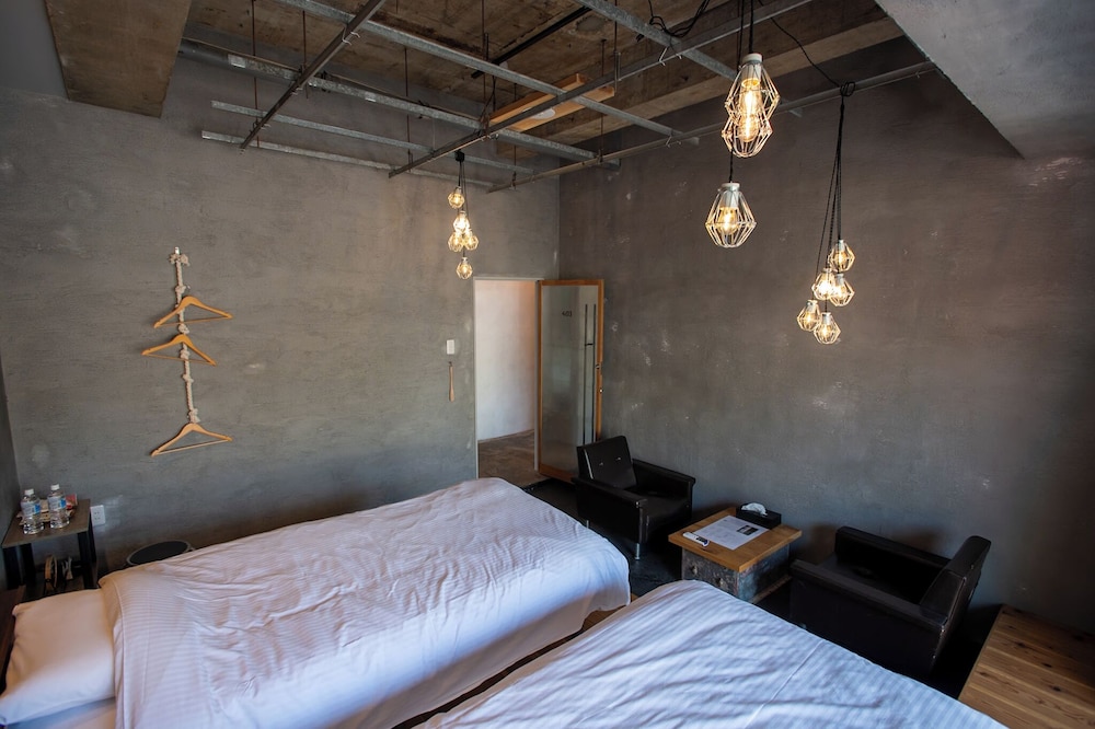 ツインルーム 禁煙 共用バスルーム 客室7 | Cabin