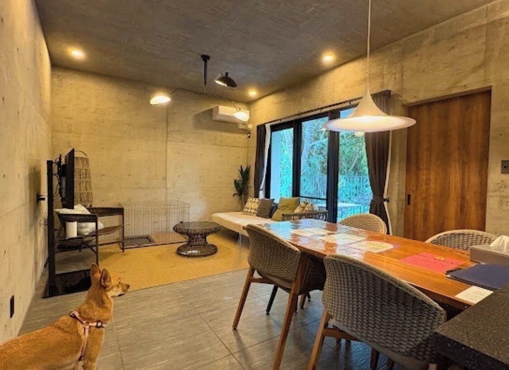 ヴィラ プライベートプール ビーチサイド (No. 2) 客室15 | RYUKYU BREEZE