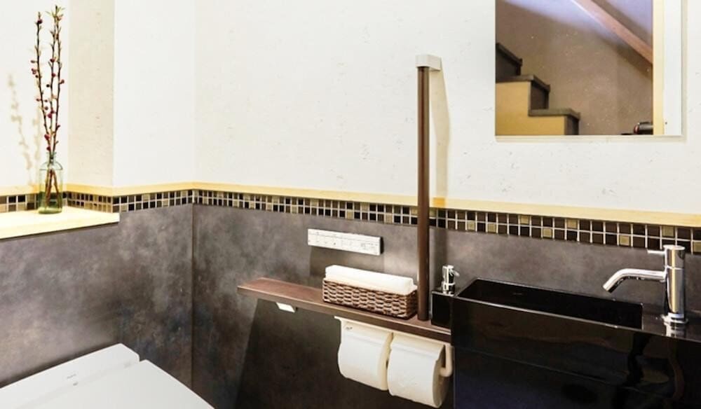 デラックス ダブルルーム バスルーム6 | Kokonoe Machiya