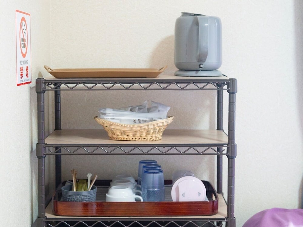 ベーシック ツインルーム 共用キッチン設備0 | 月兎園