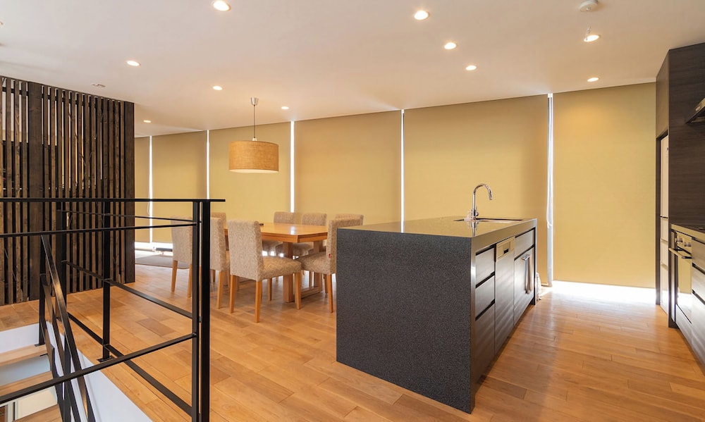 ハウス 4 ベッドルーム 専用キッチン2 | Escarpment House by H2 Life
