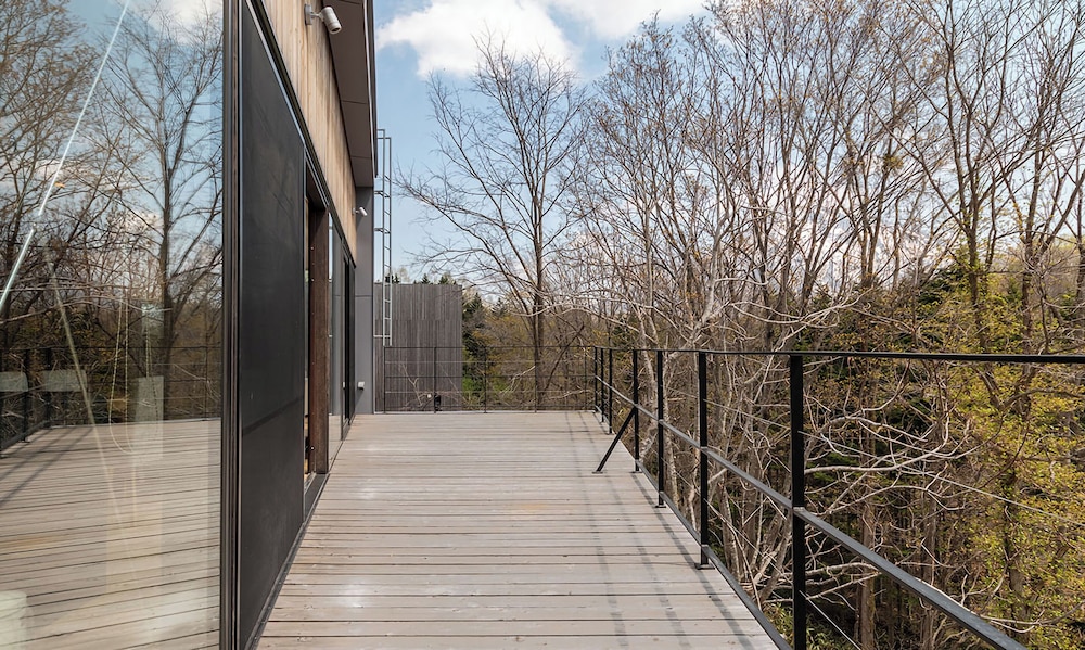 ハウス 4 ベッドルーム バルコニー0 | Escarpment House by H2 Life