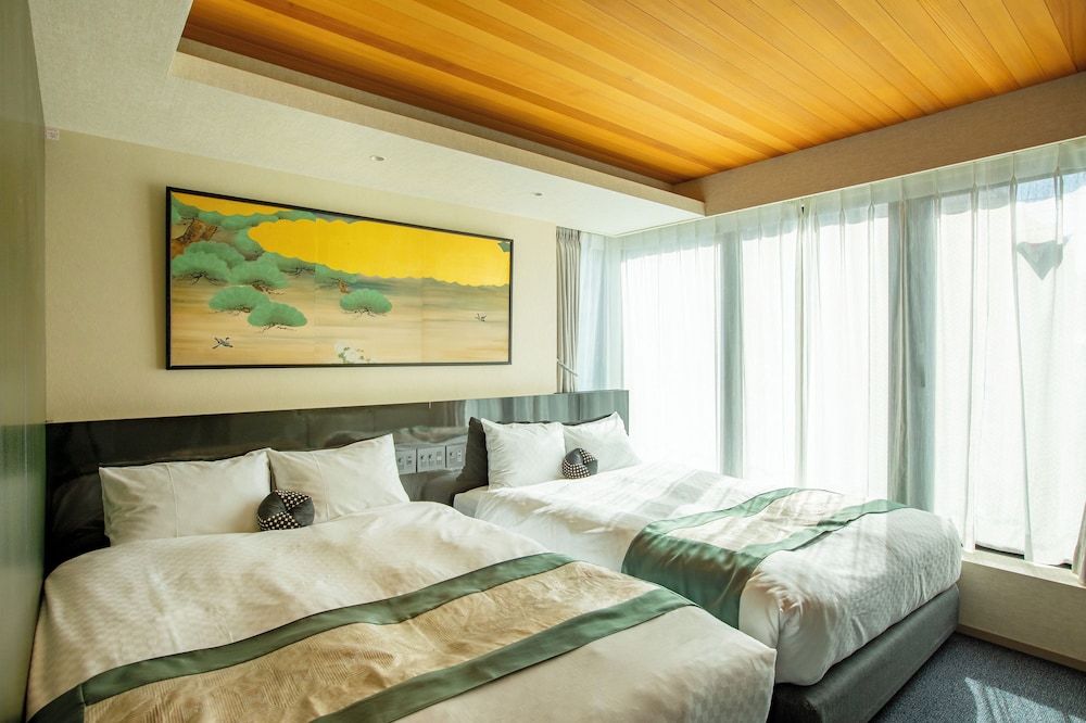 Tori-no-ma | gallery hotel KAGUYA