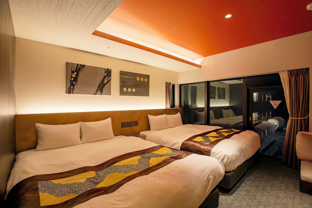Kaze-no-ma 客室1 | gallery hotel KAGUYA