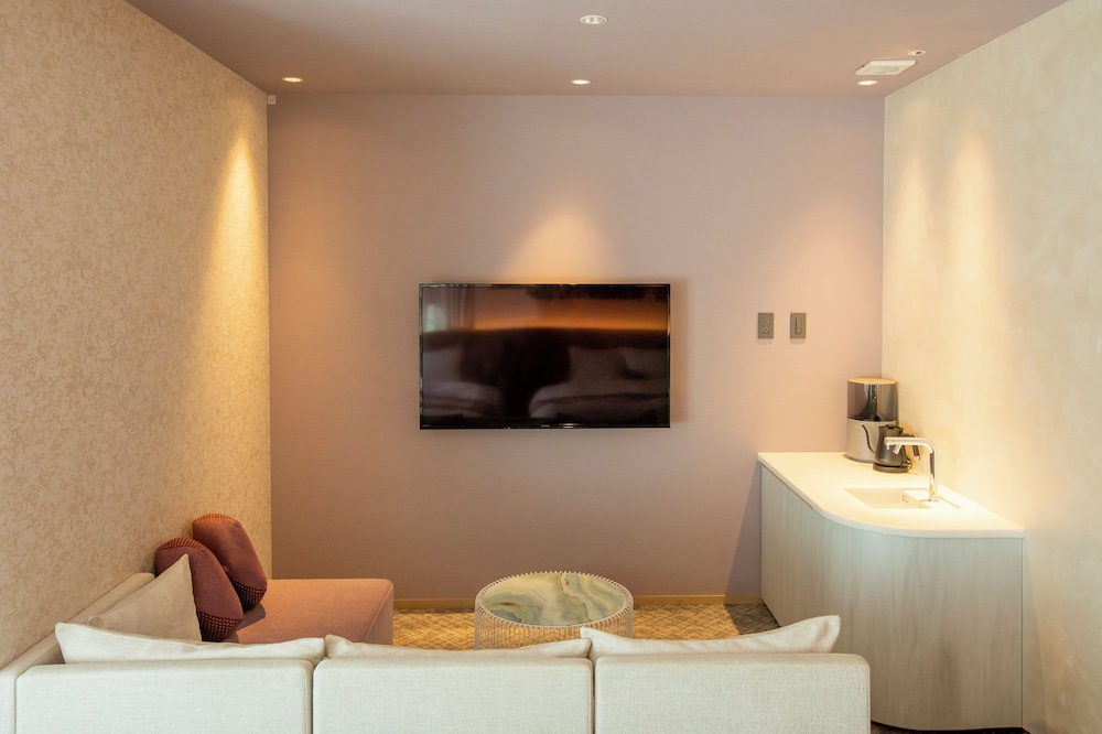 Hana-no-ma 客室3 | gallery hotel KAGUYA