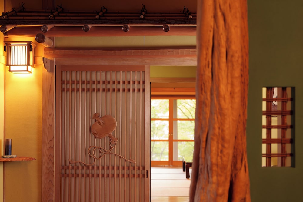 ルーム 禁煙 客室5 | Yufuin Geihinkan Torigoebettei