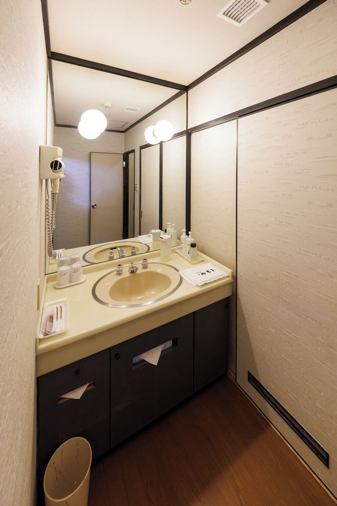 スーペリア ルーム バスルーム0 | 四季亭