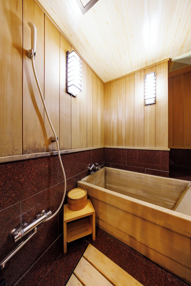 デラックス ルーム バスルーム0 | 四季亭