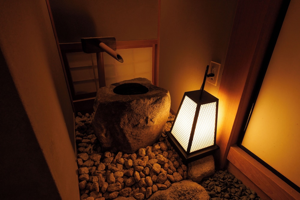 デラックス ルーム 客室6 | 四季亭