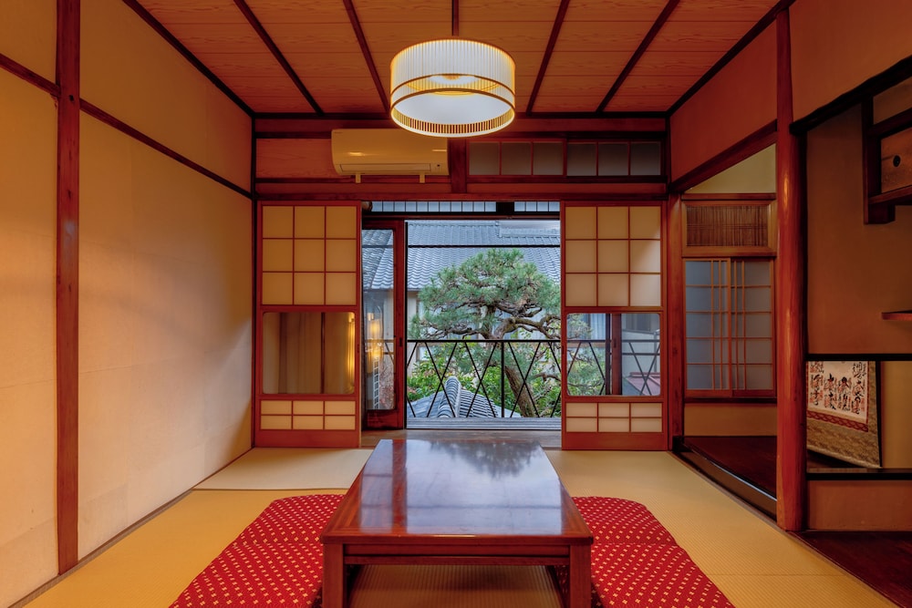 ヴィラ 客室8 | 二条凰庵