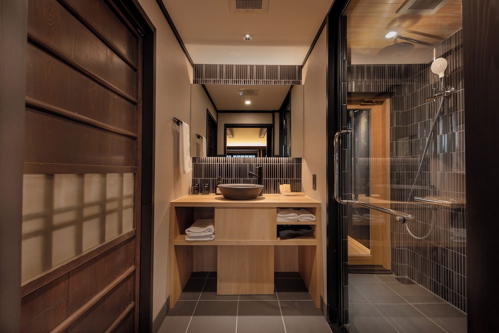 ヴィラ 禁煙 バスルーム2 | 奏 祇園六波羅