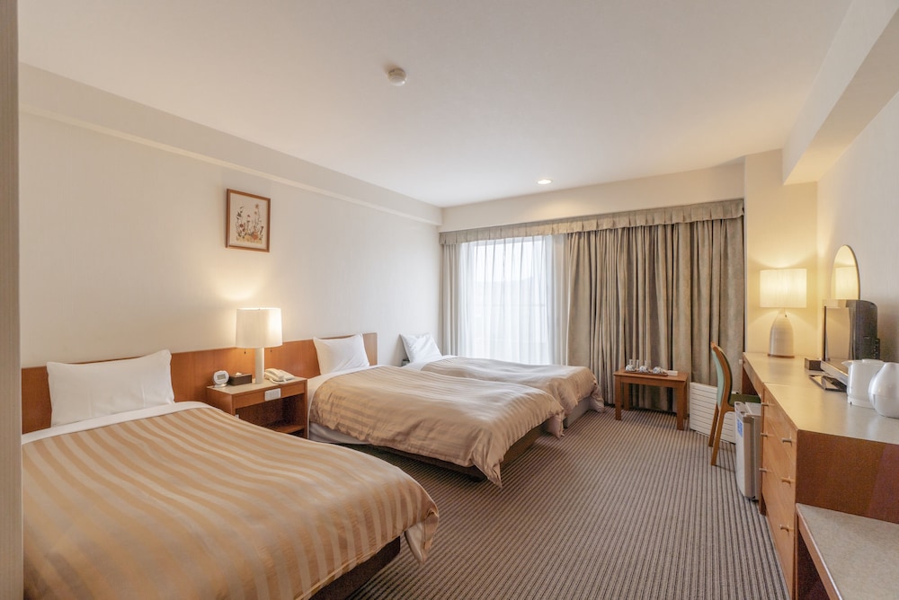 ツインルーム 禁煙 (with Extra bed) | ホテルギンモンド京都