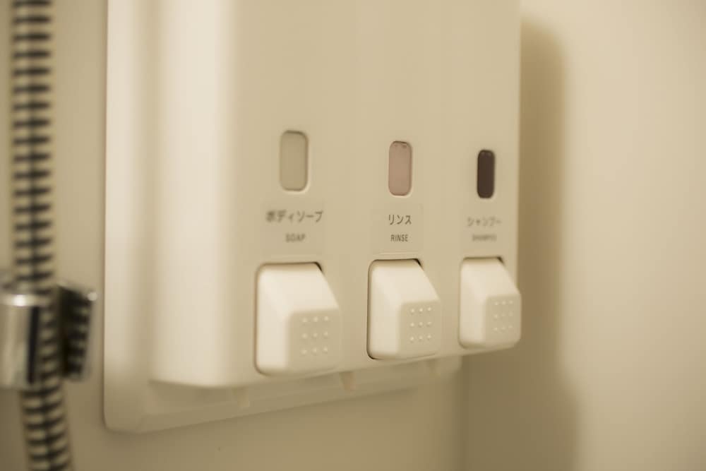 スタンダード ダブルルーム 禁煙 バスルームの設備1 | スパホテルアルピナ飛騨高山