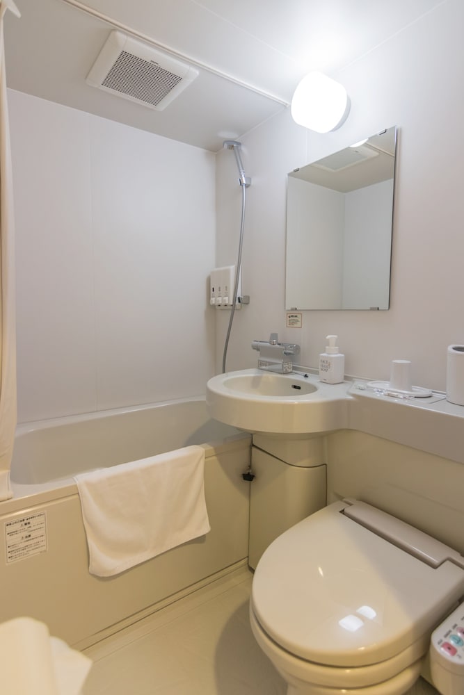 スタンダード ダブルルーム 禁煙 客室4 | スパホテルアルピナ飛騨高山