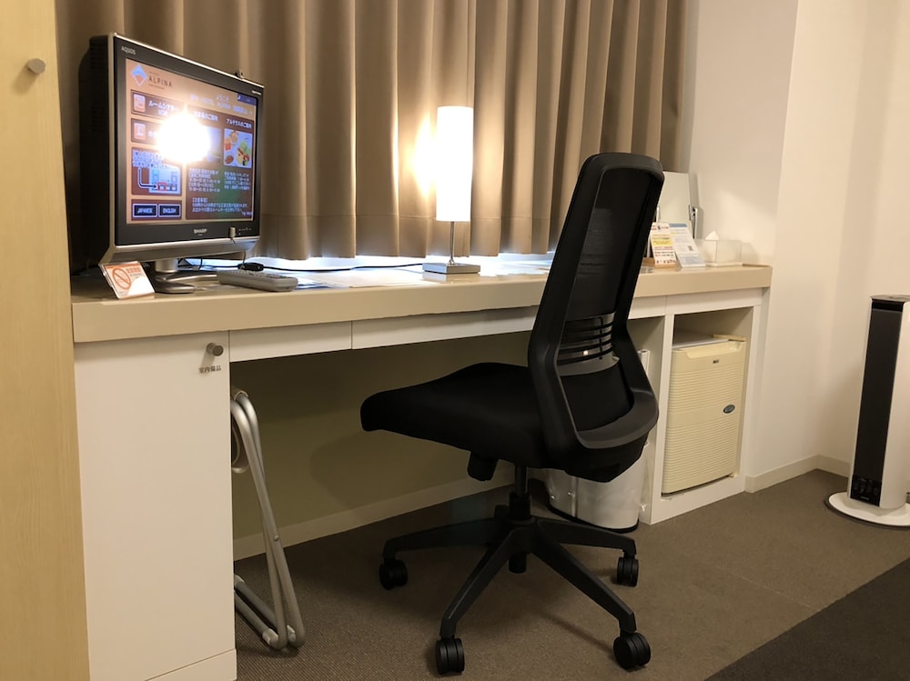 デラックスハリウッドルーム禁煙 客室6 | スパホテルアルピナ飛騨高山