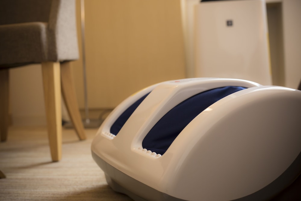 デラックスハリウッドルーム禁煙 客室の設備とサービス3 | スパホテルアルピナ飛騨高山