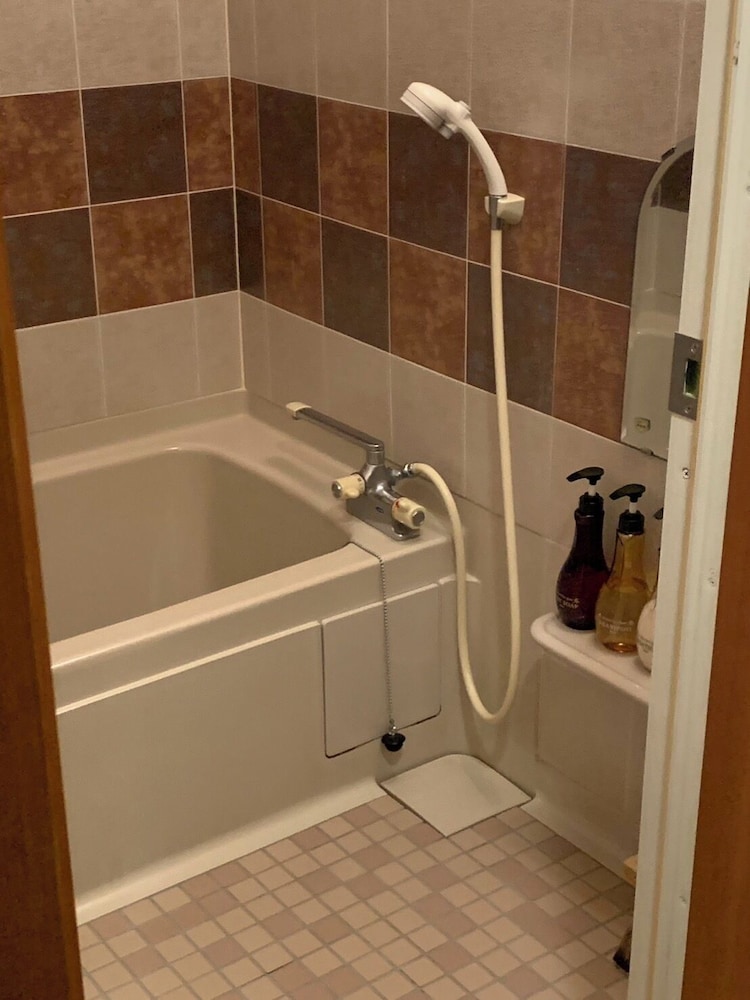 素泊まり ※部屋タイプ選択不可(低層階・景観無) バスルーム0 | 三朝薬師の湯 万翆楼