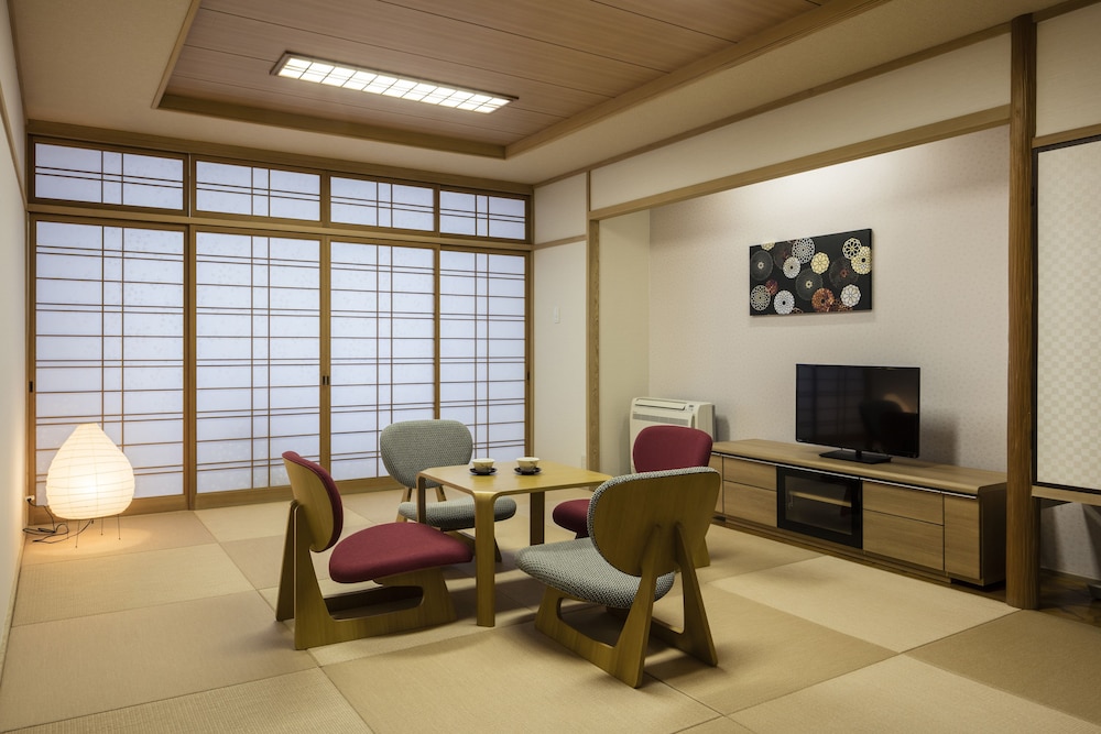 客室1 | ホテル葛城 Spa Resort 道後 客室1 | ホテル葛城 Spa Resort 道後