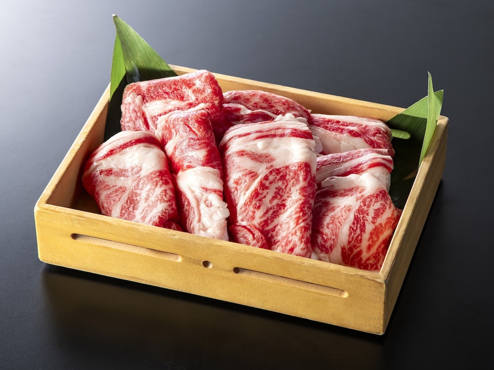 和牛と名物三河屋鍋を楽しむ会席料理 (夕朝食付) 本館 和室ツイン バスなし (お子様不可) 禁煙 | 箱根小涌園 三河屋旅館