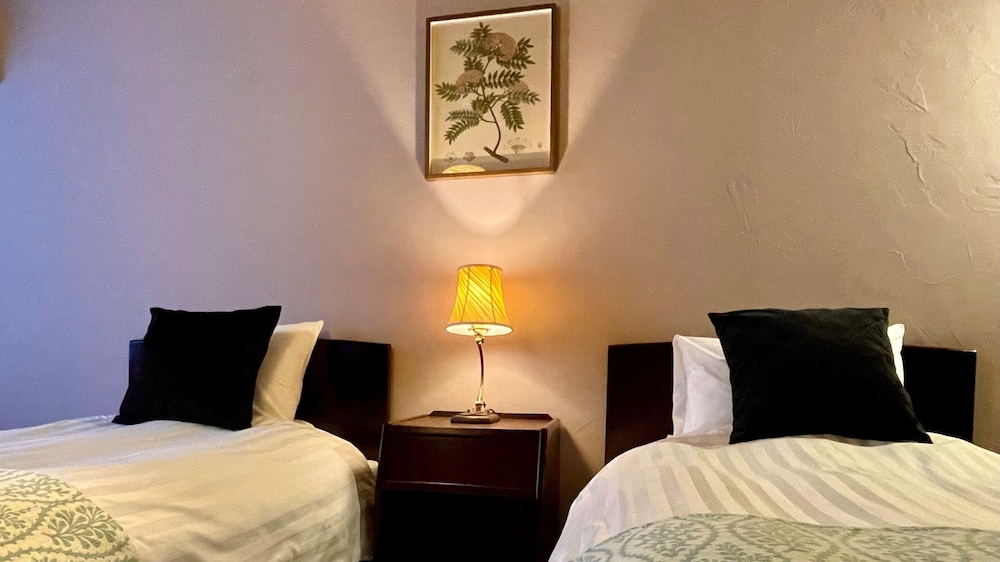 スタンダードツインAルーム 客室2 | はくば Moegi HOTEL