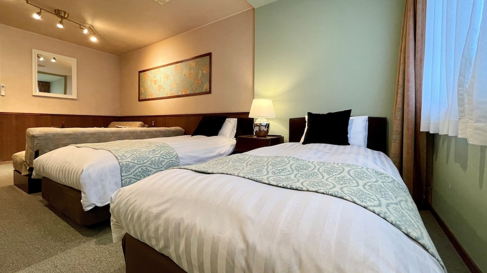 スーペリア ツインルーム 客室3 | はくば Moegi HOTEL