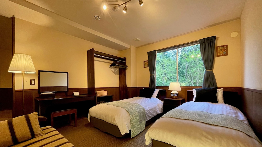 デラックスBルーム 客室3 | はくば Moegi HOTEL