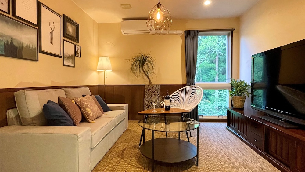 デラックスBルーム 客室2 | はくば Moegi HOTEL