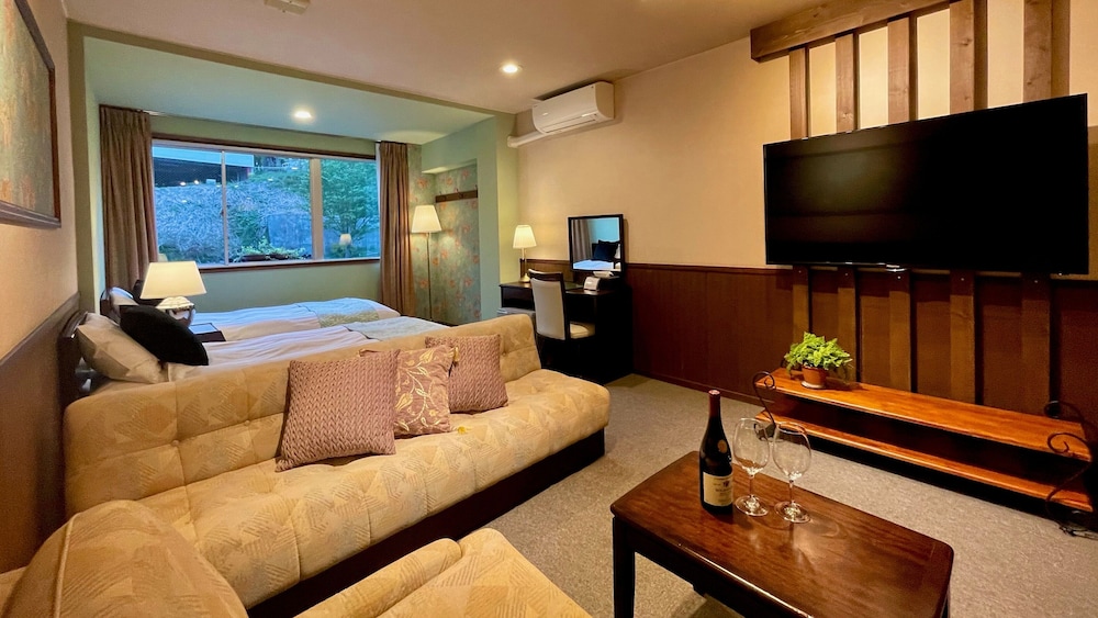 スーペリア ツインルーム 客室2 | はくば Moegi HOTEL