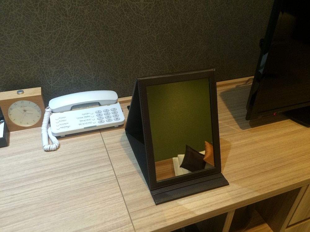 天然温泉（サウナ）特典付き！パーシャルハリウッドツインルーム 3名利用 【メインタワー】 客室の設備とサービス6 | COMMUNITY&SPA 那覇セントラルホテル