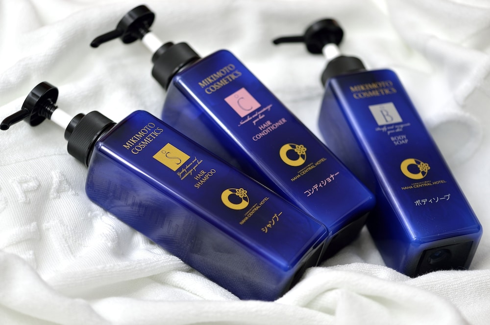 天然温泉（サウナ）特典付き！パーシャルハリウッドツインルーム 3名利用 【メインタワー】 バスルームの設備0 | COMMUNITY&SPA 那覇セントラルホテル