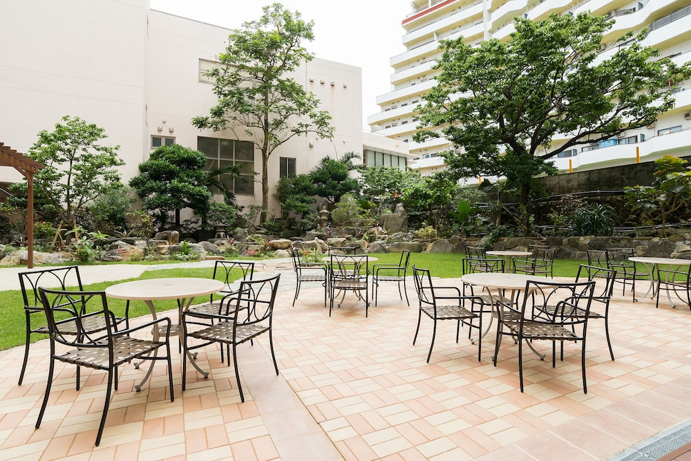 天然温泉（サウナ）特典付き！パーシャルハリウッドツインルーム 3名利用 【メインタワー】 部屋からの景観0 | COMMUNITY&SPA 那覇セントラルホテル