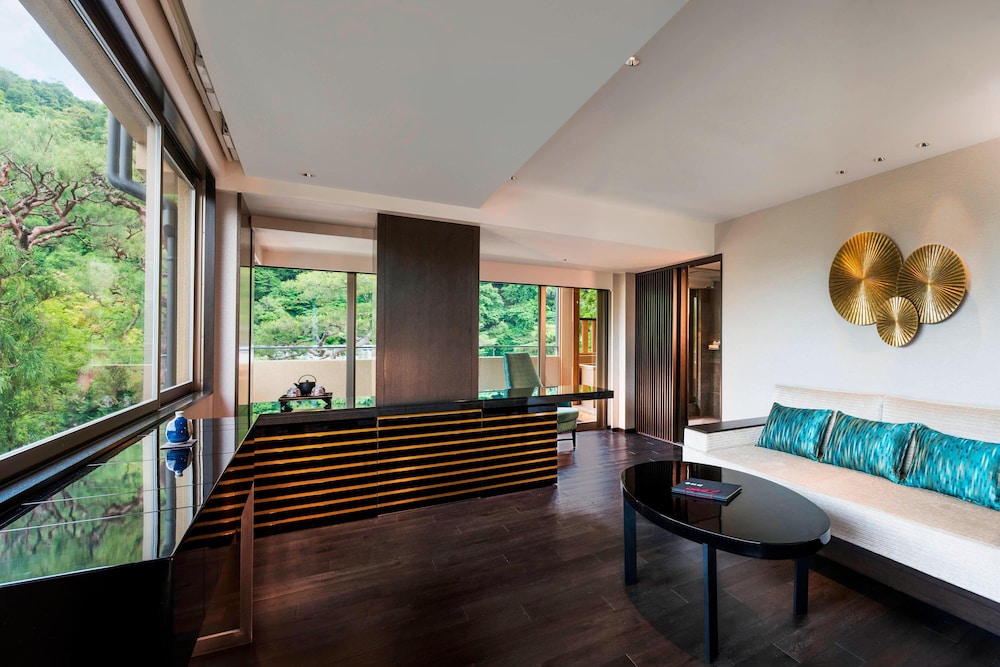 エグゼクティブ スイート 1 ベッドルーム 禁煙 (TOGETSU) | 翠嵐 ラグジュアリーコレクションホテル 京都