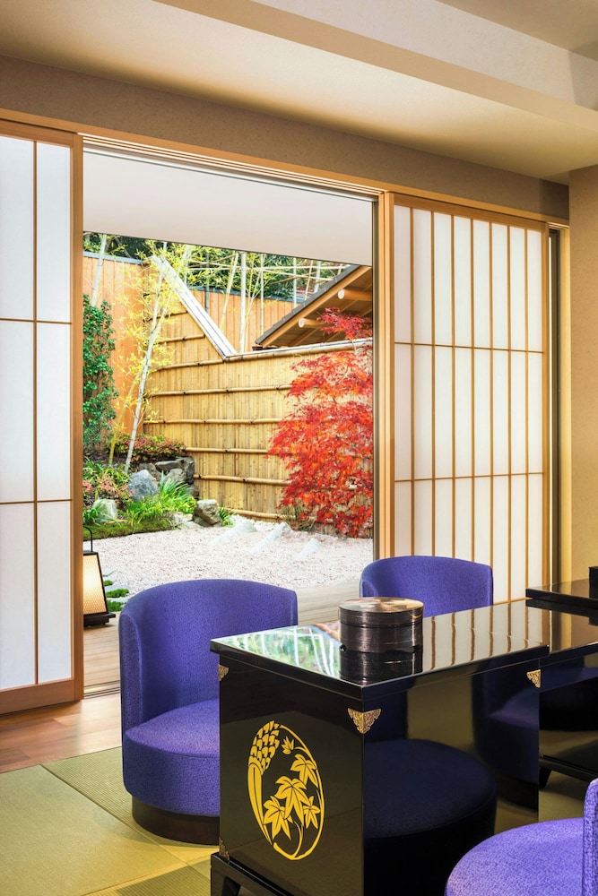 スイート 1 ベッドルーム 禁煙 ガーデンビュー 客室4 | 翠嵐 ラグジュアリーコレクションホテル 京都