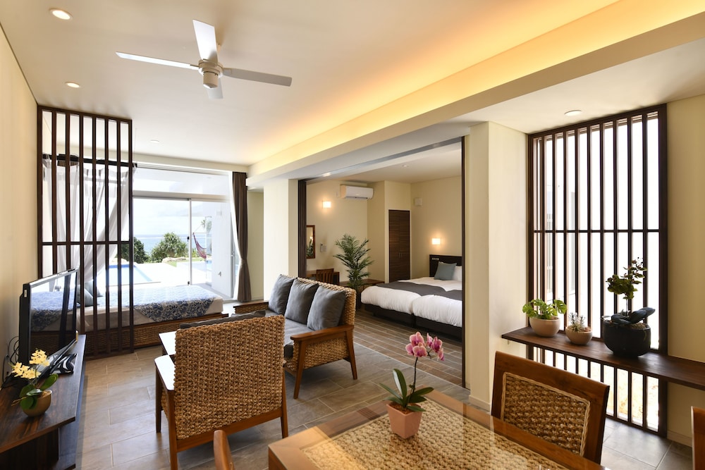 ヴィラ 1 ベッドルーム プライベートプール オーシャンビュー | フェリスヴィラスイート 宮古島 上野