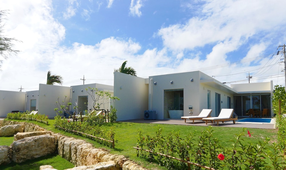 ヴィラ 2 ベッドルーム プライベートプール オーシャンビュー 庭園0 | フェリスヴィラスイート 宮古島 上野