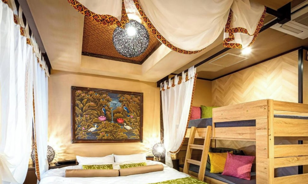 バリアン 4名 禁煙 | ホテルバリアンリゾート千葉中央店