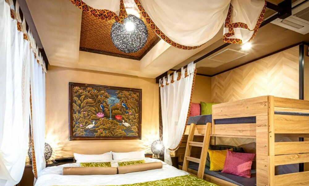 バリアン 4名 禁煙 | ホテルバリアンリゾート千葉中央店